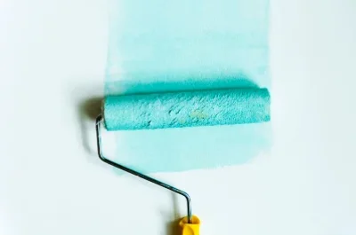 Peinture intérieure à la Houssière — murs, plafonds et boiseries